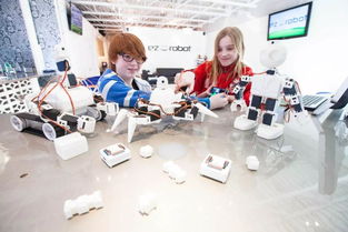 機器人編程與電腦編程 從抽象代碼到物理世界的跨越